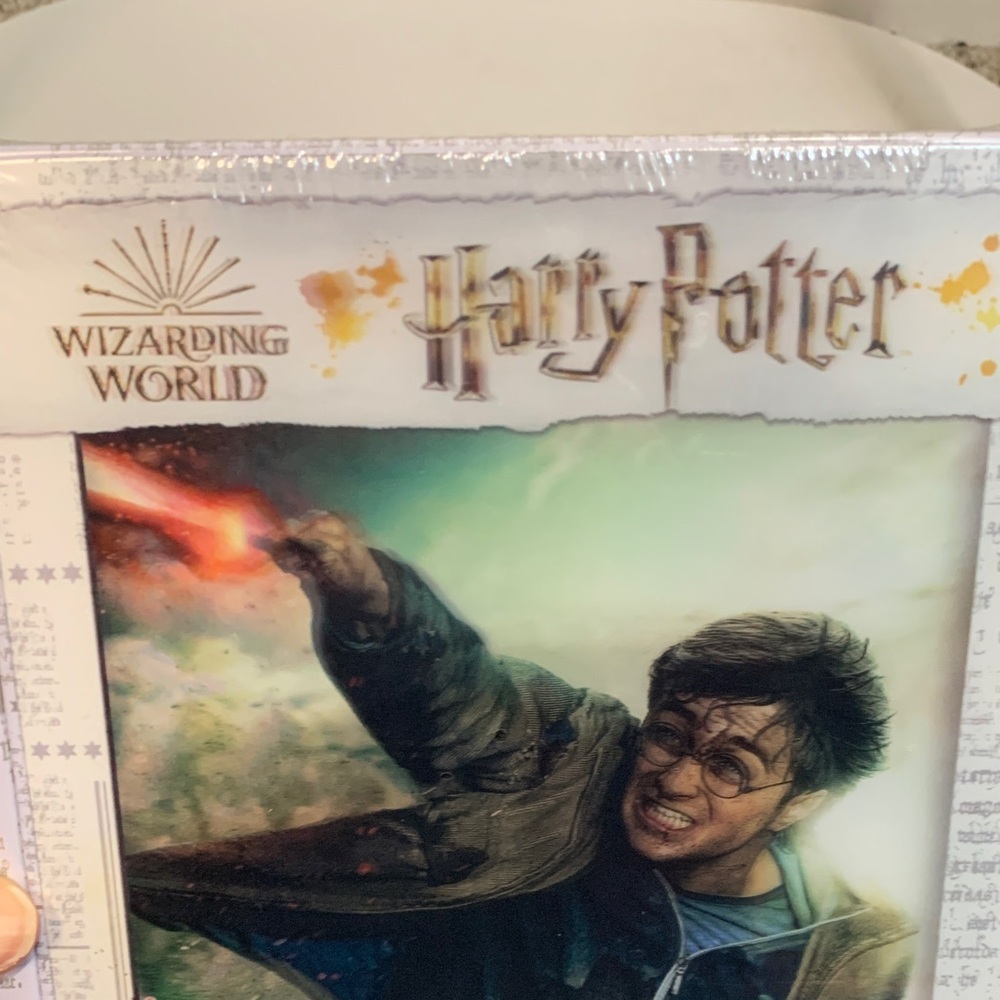 Warner Bros. Harry Potter 3D Puzzle - Black, Blue, Red - Picture 2 of 6